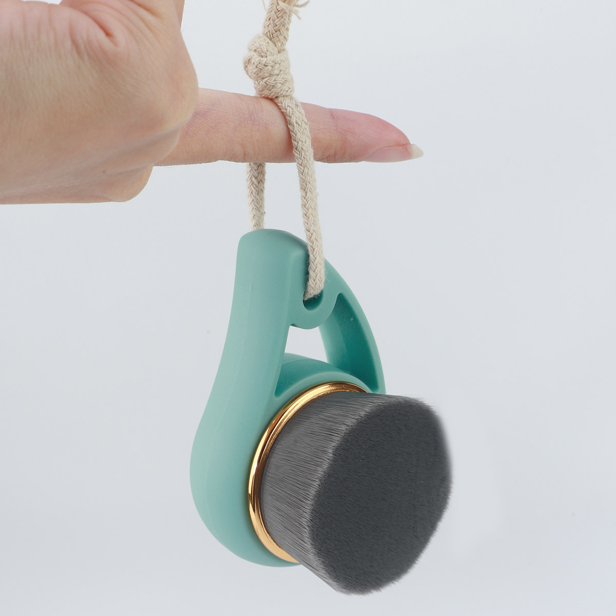 1 brosse nettoyante au charbon - Makeup Beauty Ro avis et prix