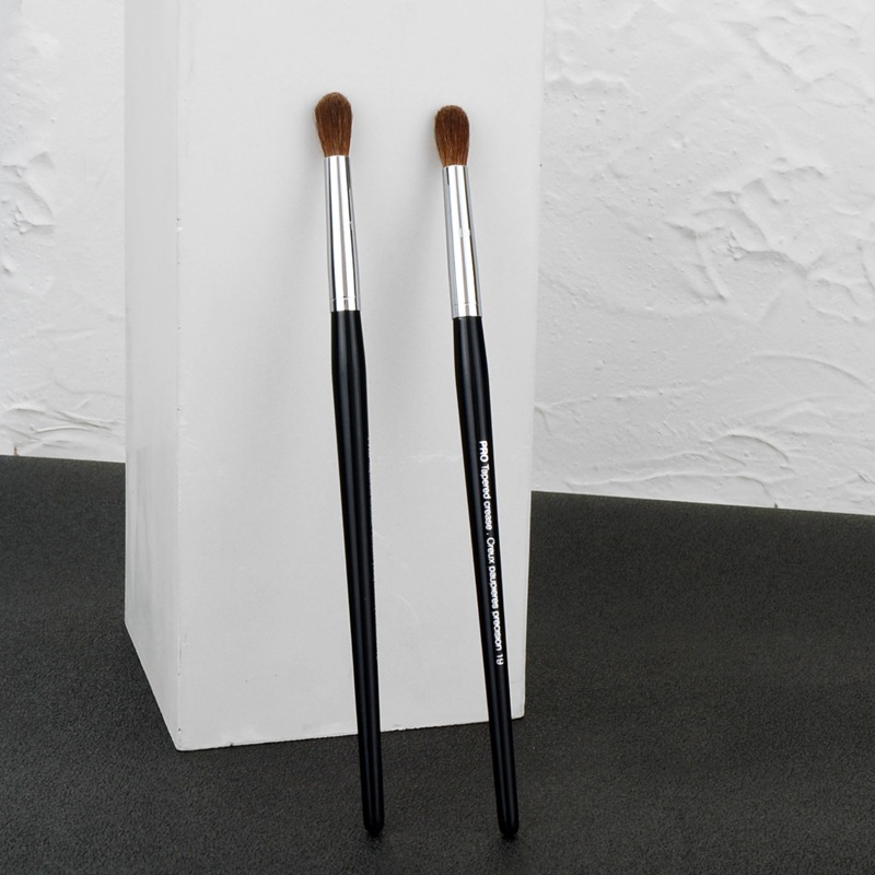 Pinceau professionnel conique  - Beauty Bay Makeup avis et prix