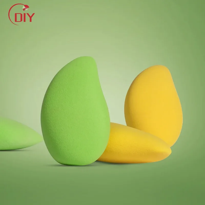 Éponge de maquillage douce en  - Beauty Bay Makeup avis et prix