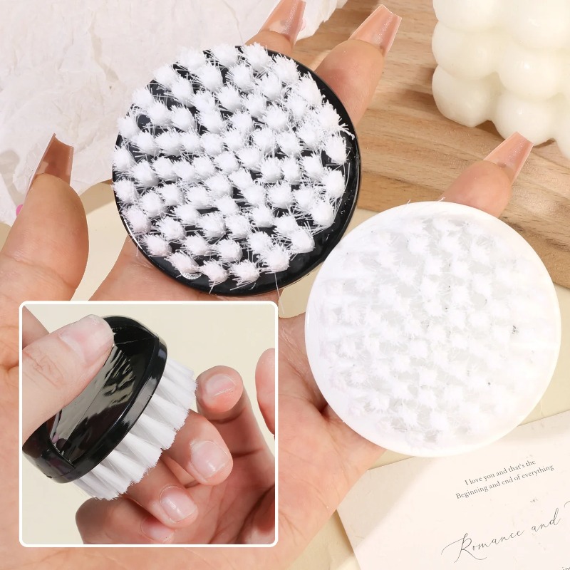Brosse à ongles fait référence - Makeup Beauty Ro avis et prix