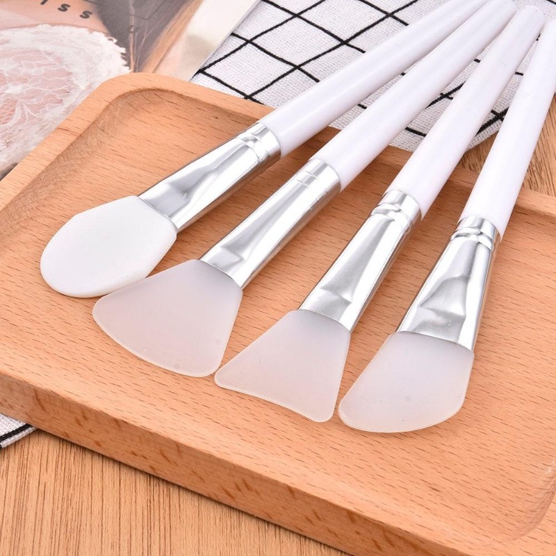 Brosse de maquillage blanche e - Makeup Beauty Ro avis et prix