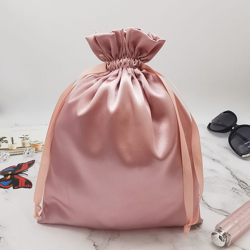 Sacs à cordon en satin avec lo - Makeup Beauty House avis et prix